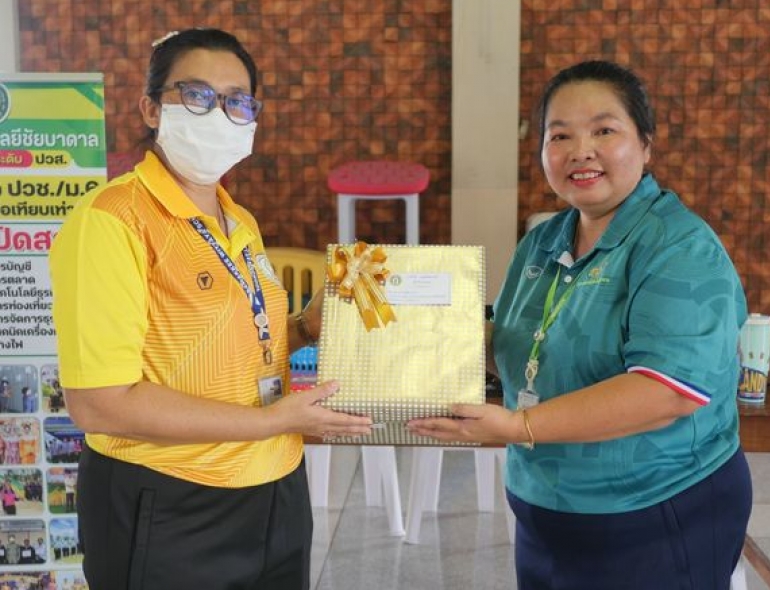 การแนะแนวและประชาสัมพันธ์ข้อมูลเกี่ยวกับหลักสูตร สาขาวิชาชีพ